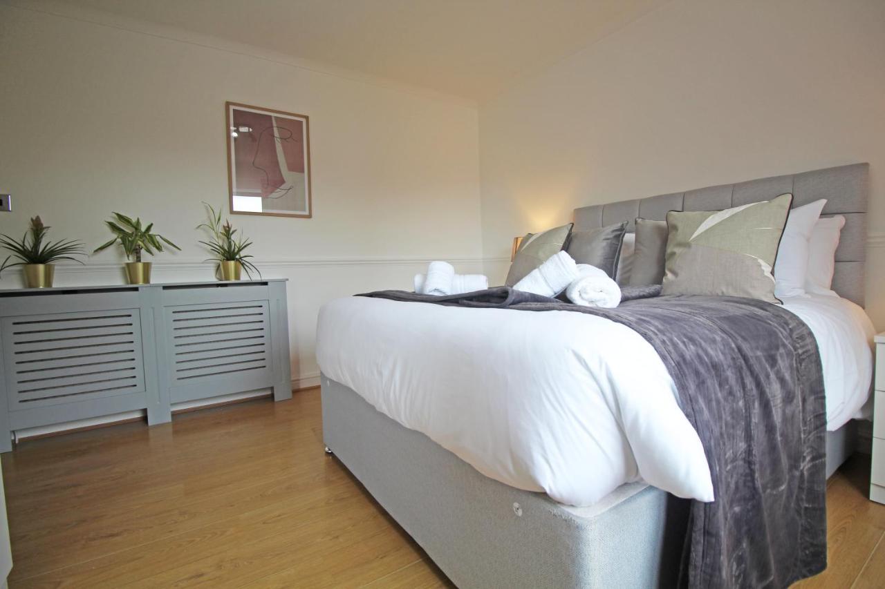Queens Road - Luxury Spacious Home In Chester Christleton Zewnętrze zdjęcie