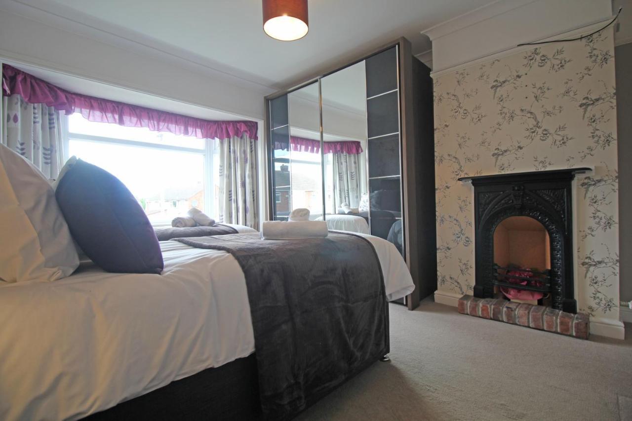 Queens Road - Luxury Spacious Home In Chester Christleton Zewnętrze zdjęcie