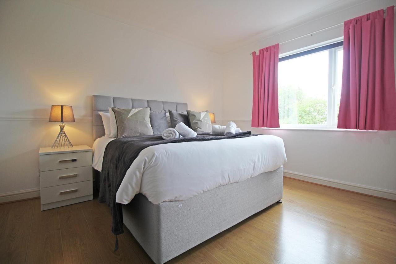 Queens Road - Luxury Spacious Home In Chester Christleton Zewnętrze zdjęcie